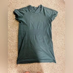 Lululemon swiftly tech